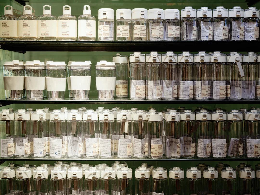 Kreative Flaschenaufbewahrung für Kühlschrank und Küche