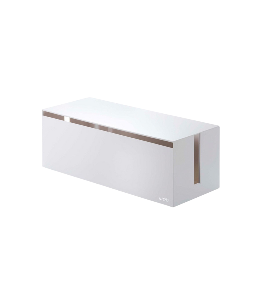 Die YAMAZAKI WEB Kabelbox-Weiss ist ein rechteckiger, weißer Organizer mit zeitlosem Design und minimalistischem Look, der über einen horizontalen Schlitz verfügt – ideal zum Ordnen des Kabelsalats oder als moderner Taschentuchhalter.