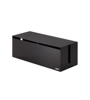 Die YAMAZAKI WEB Kabelbox-Braun ist ein stilvoller rechteckiger Kabel-Organizer mit Deckel und seitlichen Öffnungen, ideal zum Verstecken von Steckerleisten und zur Minimierung von Kabel-Wirrwarr mit seinem minimalistischen Design.