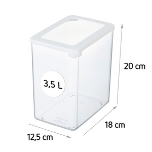 Le boîtier de conservation Orthex SmartStore TRANSPARENT - Blanc est un récipient en plastique transparent et rectangulaire de 3,5 litres, muni d'un couvercle blanc hermétique et mesurant 20 x 18 x 12,5 cm : idéal pour un rangement organisé et empilable.